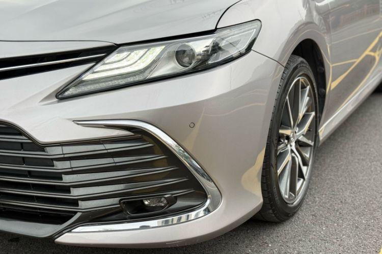 Used Toyota Camry 2021 2.5G Luxury Edition Exterior 4