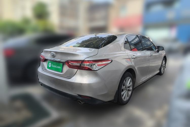Used Toyota Camry 2021 2.0G Luxury Edition Exterior 5