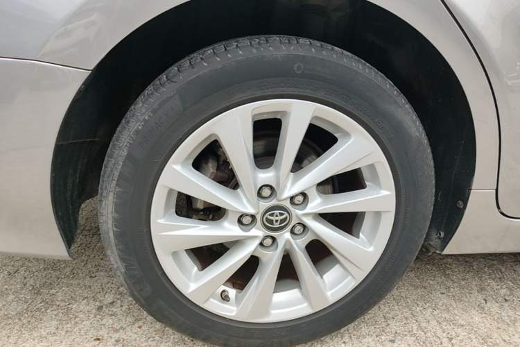 Used Toyota Camry 2021 2.0G Luxury Edition Exterior 5