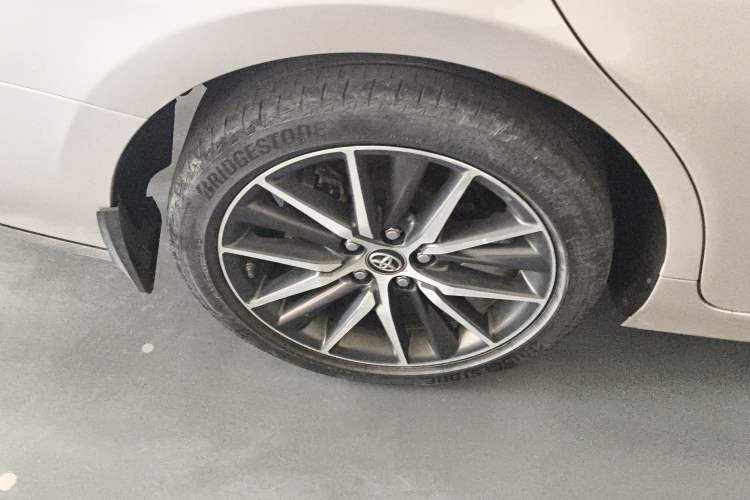 Used Toyota Camry 2021 2.5G Luxury Edition Exterior 5