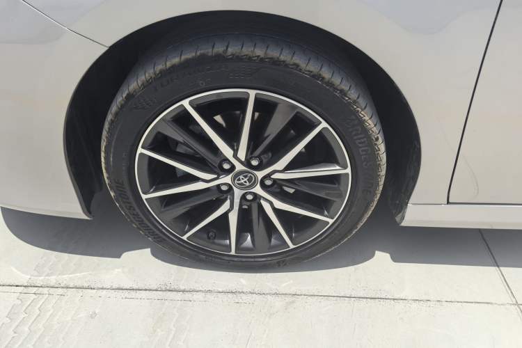 Used Toyota Camry 2021 Dual-Motor 2.5HG Luxury Edition Exterior 6