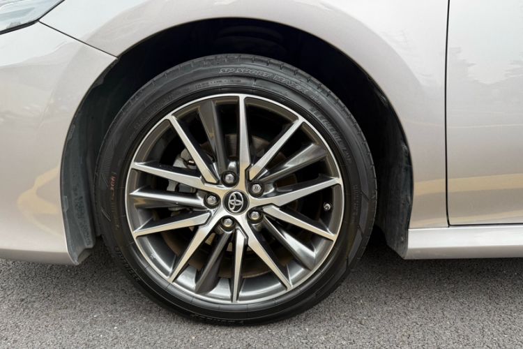 Used Toyota Camry 2021 2.5G Luxury Edition Exterior 7
