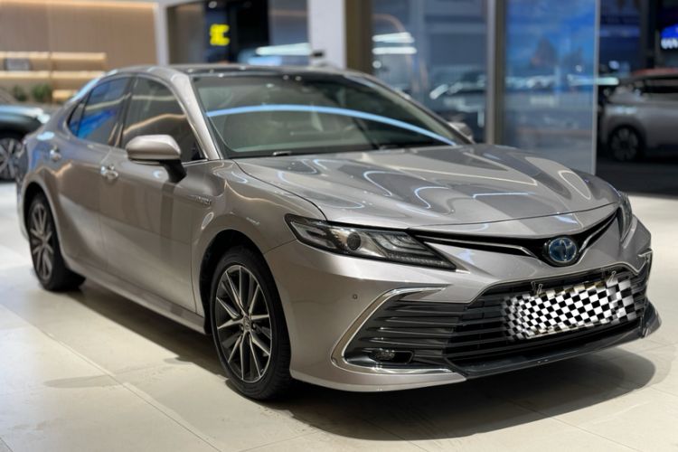 Used Toyota Camry 2021 Dual-Motor 2.5HG Luxury Edition Exterior 8