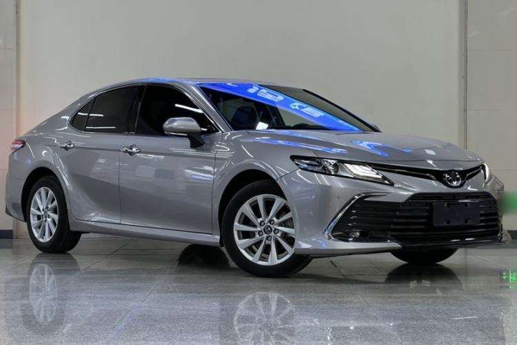 Used Toyota Camry 2021 2.0G Luxury Edition Exterior 8