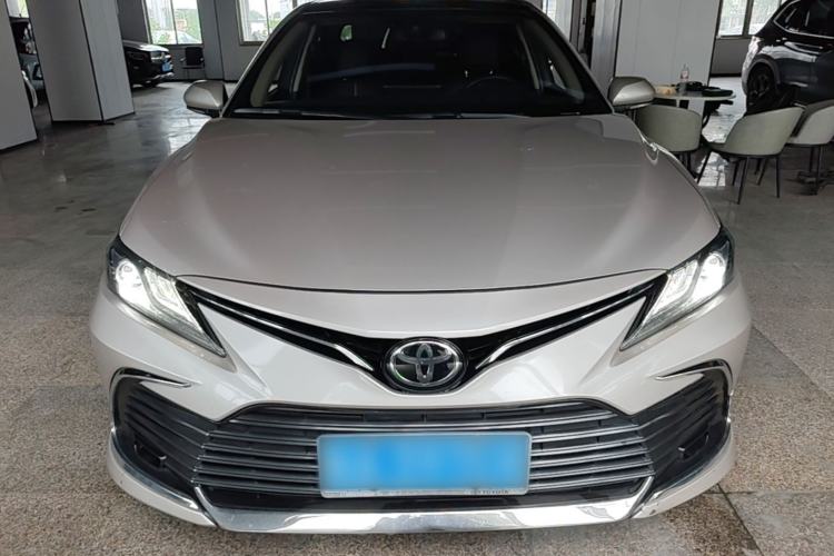 Used Toyota Camry 2021 2.5G Luxury Edition Front