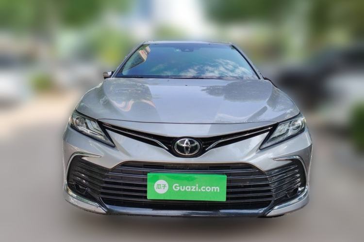 Used Toyota Camry 2021 2.0G Luxury Edition Front
