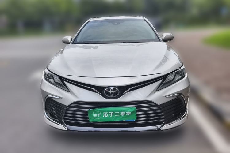 Used Toyota Camry 2021 2.0G Luxury Edition Front