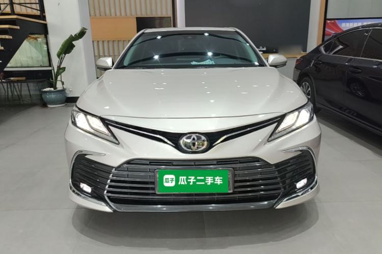 Used Toyota Camry 2021 2.0G Luxury Edition Front