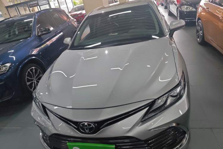 Used Toyota Camry 2021 2.0G Luxury Edition Front