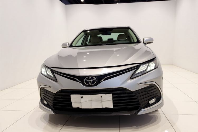 Used Toyota Camry 2021 2.0G Luxury Edition Front