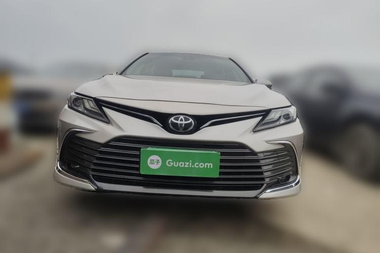 Used Toyota Camry 2021 2.0G Luxury Edition Front