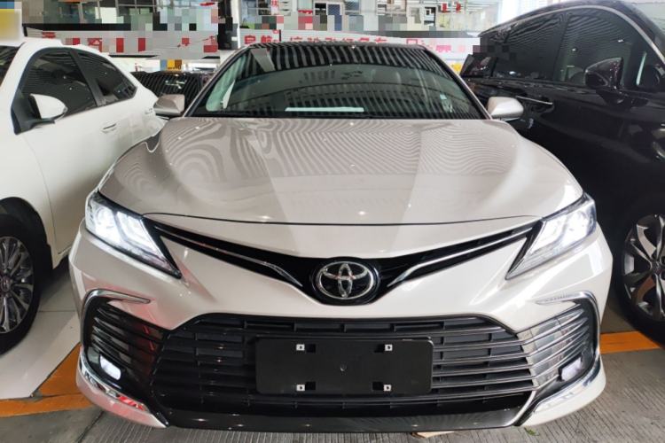 Used Toyota Camry 2021 2.5G Luxury Edition Front