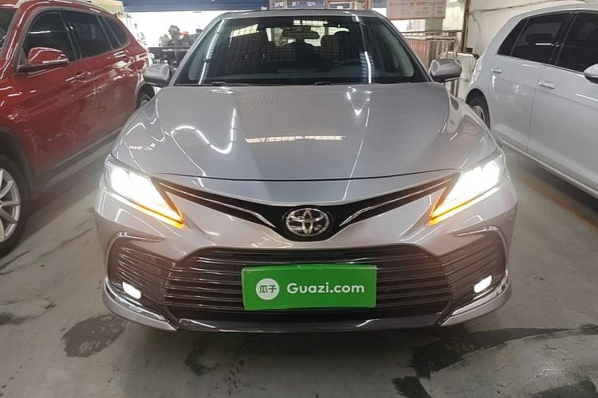 Used Toyota Camry 2021 2.0G Luxury Edition Front