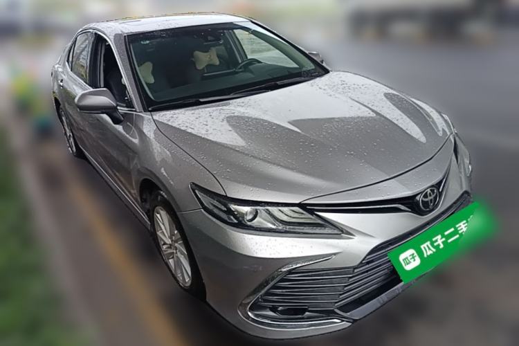 Used Toyota Camry 2021 2.0G Luxury Edition Front Right 45 Deg