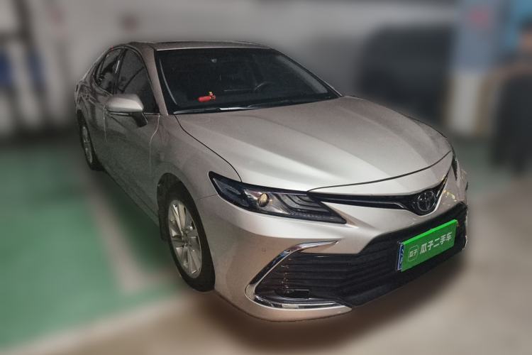 Used Toyota Camry 2021 2.0G Luxury Edition Front Right 45 Deg