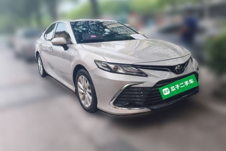 Used Toyota Camry 2021 2.0G Luxury Edition Front Right 45 Deg