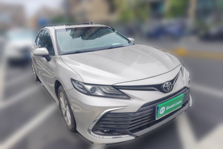 Used Toyota Camry 2021 2.0G Luxury Edition Front Right 45 Deg