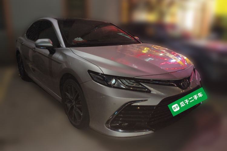 Used Toyota Camry 2021 2.5G Luxury Edition Front Right 45 Deg