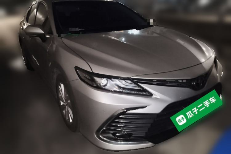 Used Toyota Camry 2021 2.0G Luxury Edition Front Right 45 Deg