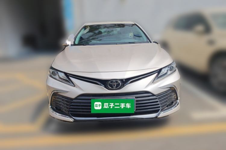 Used Toyota Camry 2021 2.0G Luxury Edition Front