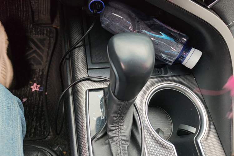 Used Toyota Camry 2021 2.5S Fēngshàng Edition Gear Lever