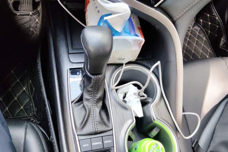 Used Toyota Camry 2021 2.5G Luxury Edition Gear Lever