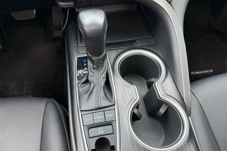 Used Toyota Camry 2021 2.5G Luxury Edition Gear Lever