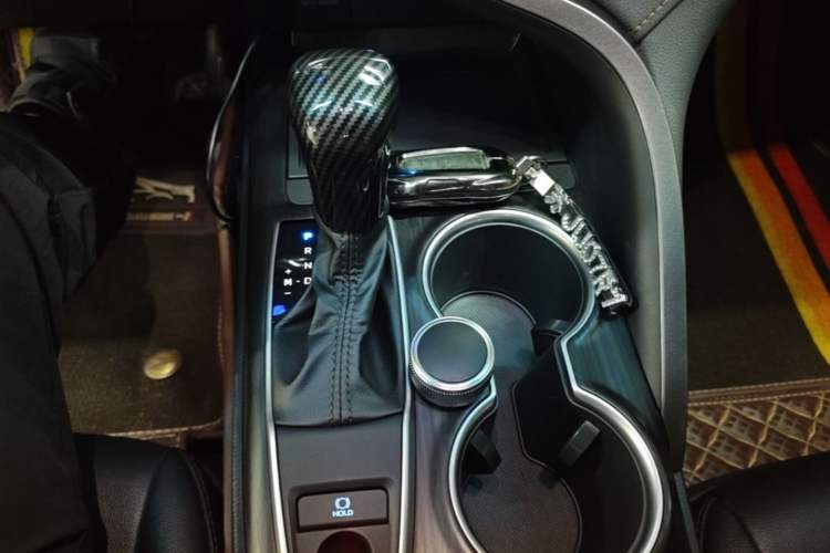 Used Toyota Camry 2021 2.0G Luxury Edition Gear Lever