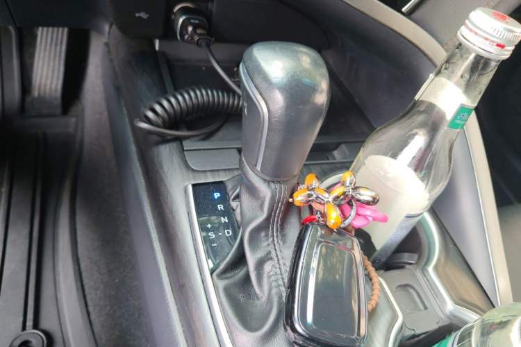 Used Toyota Camry 2021 2.5G Luxury Edition Gear Lever