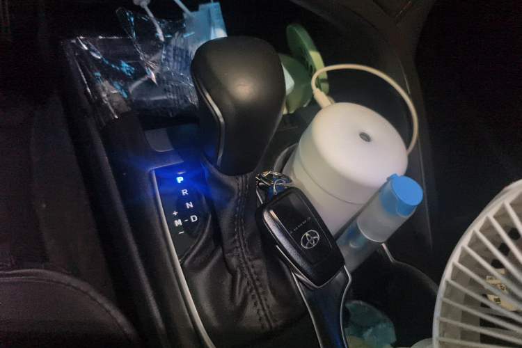 Used Toyota Camry 2021 2.0G Luxury Edition Gear Lever