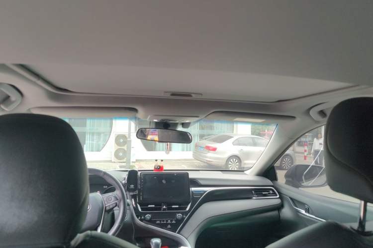 Used Toyota Camry 2021 2.0G Luxury Edition Headliner