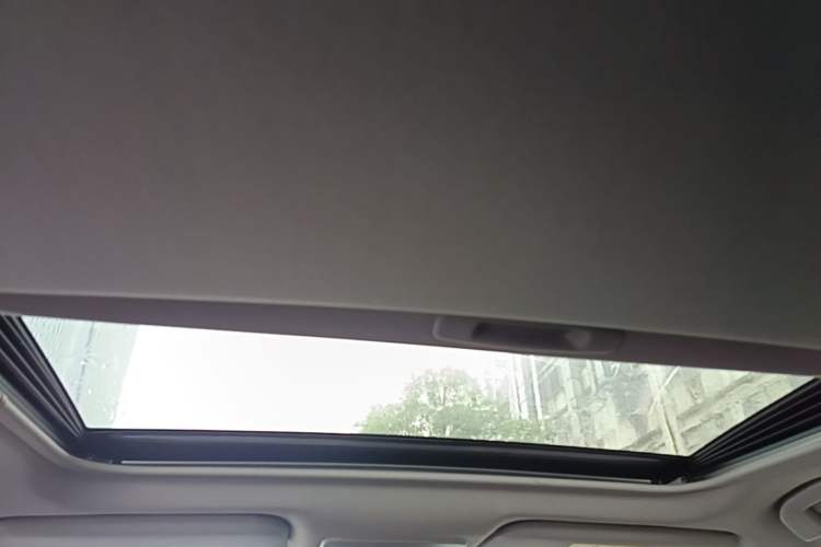Used Toyota Camry 2021 2.0G Luxury Edition Headliner