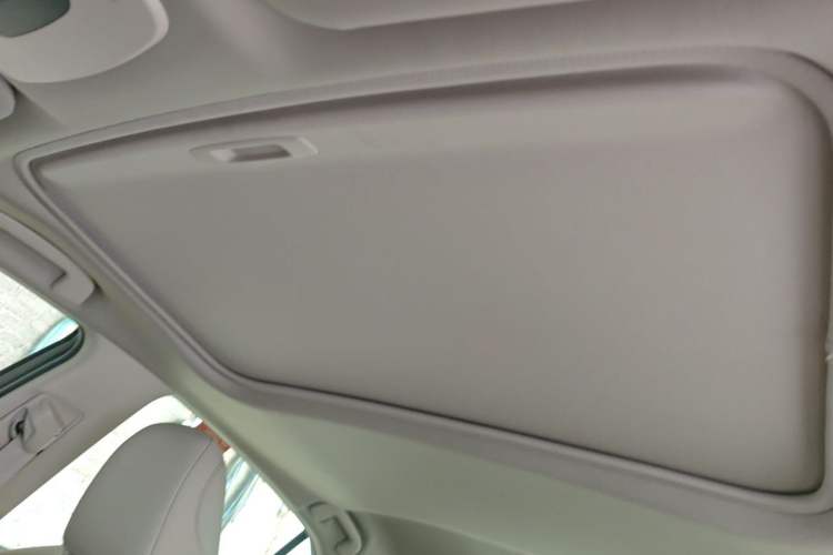 Used Toyota Camry 2021 2.0G Luxury Edition Headliner