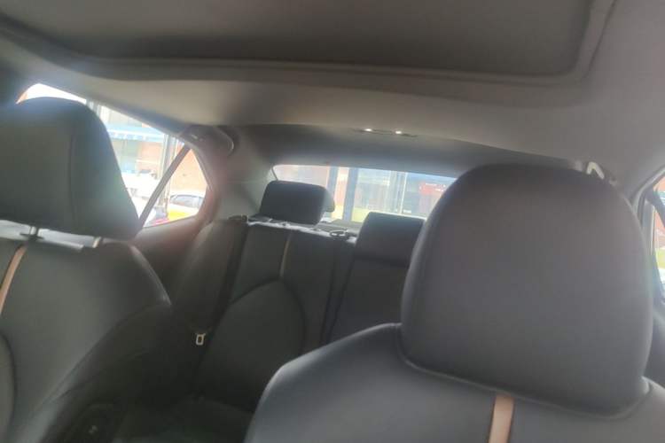 Used Toyota Camry 2021 2.0G Luxury Edition Headliner