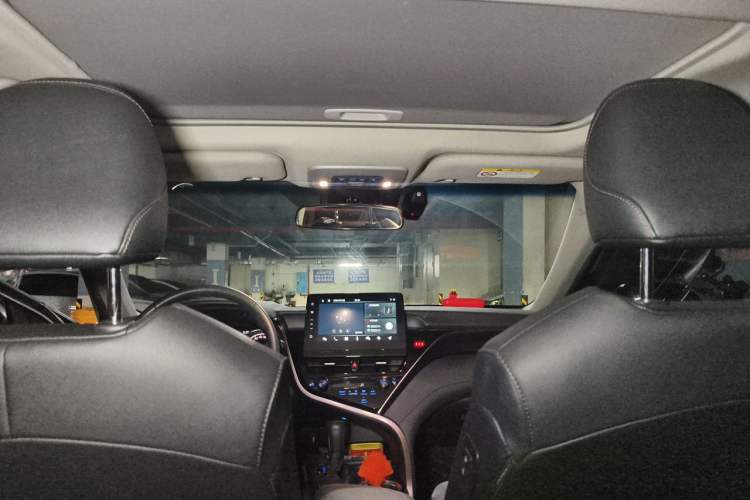 Used Toyota Camry 2021 2.0G Luxury Edition Headliner