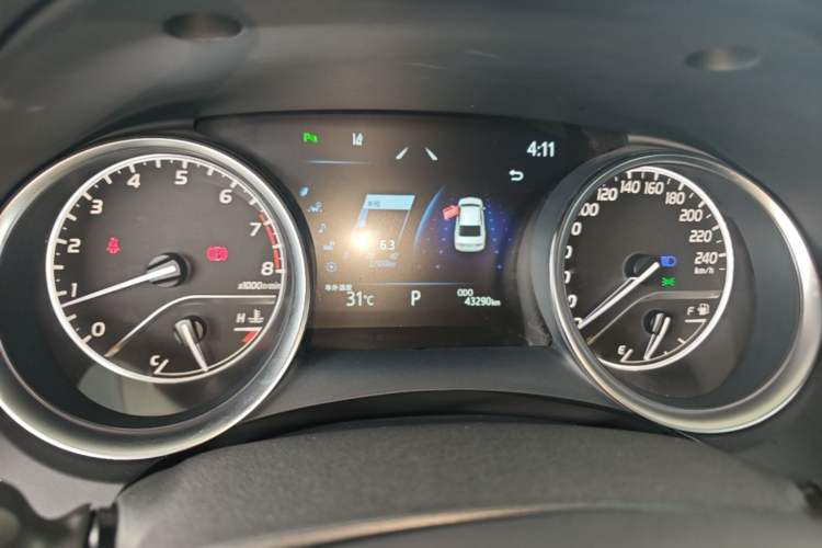 Used Toyota Camry 2021 2.0G Luxury Edition Instrument Cluster