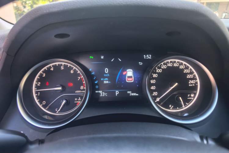 Used Toyota Camry 2021 2.0G Luxury Edition Instrument Cluster
