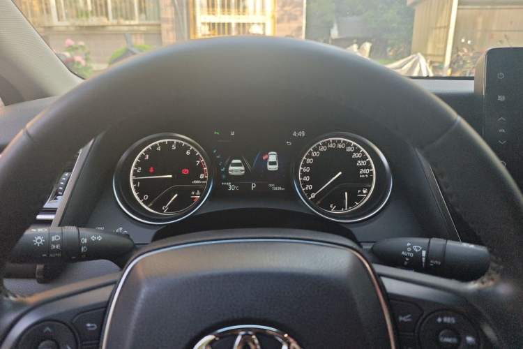 Used Toyota Camry 2021 2.0G Luxury Edition Instrument Cluster