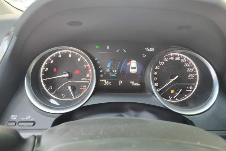 Used Toyota Camry 2021 2.0G Luxury Edition Instrument Cluster