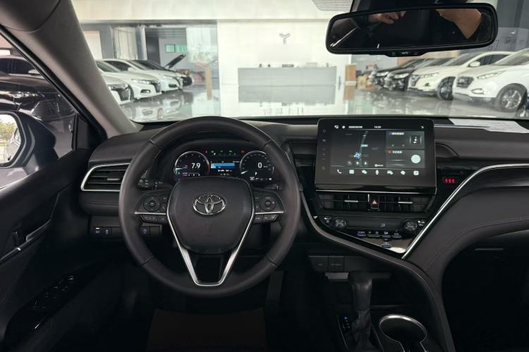 Used Toyota Camry 2021 2.5G Luxury Edition Interior 2