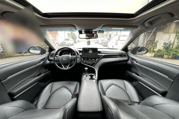 Used Toyota Camry 2021 2.5G Luxury Edition Interior 2