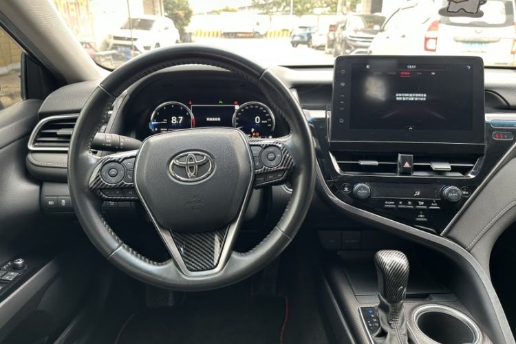 Used Toyota Camry 2021 2.5G Luxury Edition Interior 3