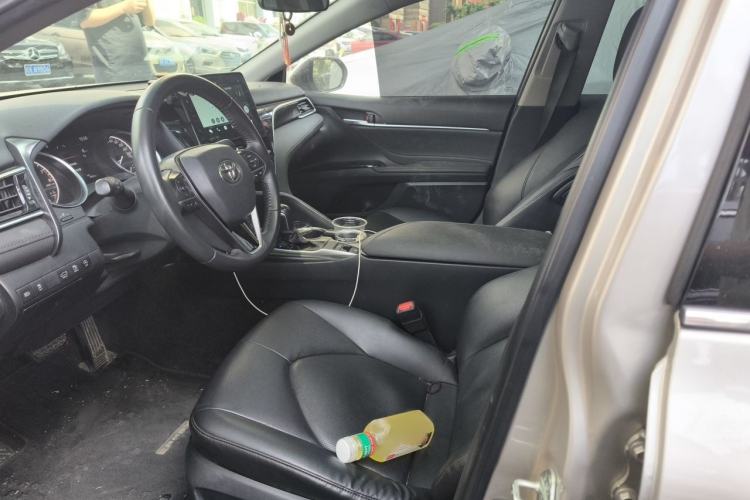 Used Toyota Camry 2021 2.0G Luxury Edition Left Front Seat