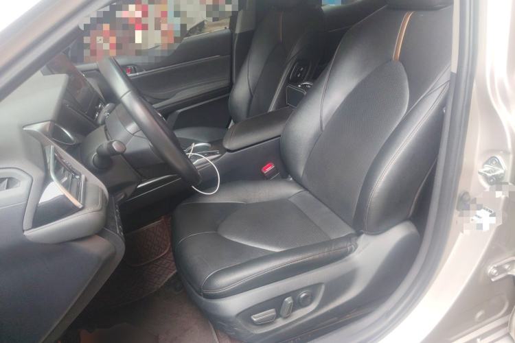 Used Toyota Camry 2021 2.0G Luxury Edition Left Front Seat