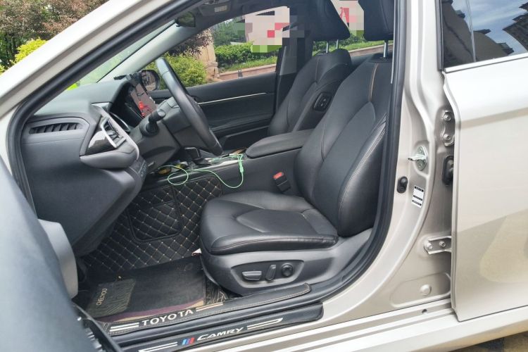 Used Toyota Camry 2021 2.0G Luxury Edition Left Front Seat