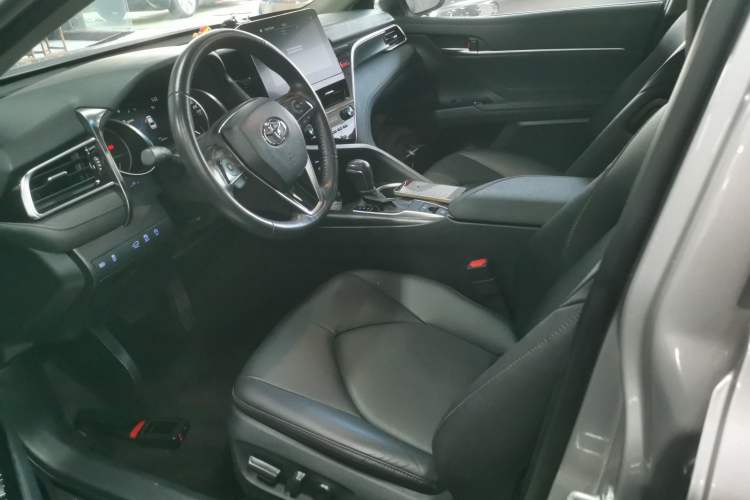 Used Toyota Camry 2021 2.0G Luxury Edition Left Front Seat
