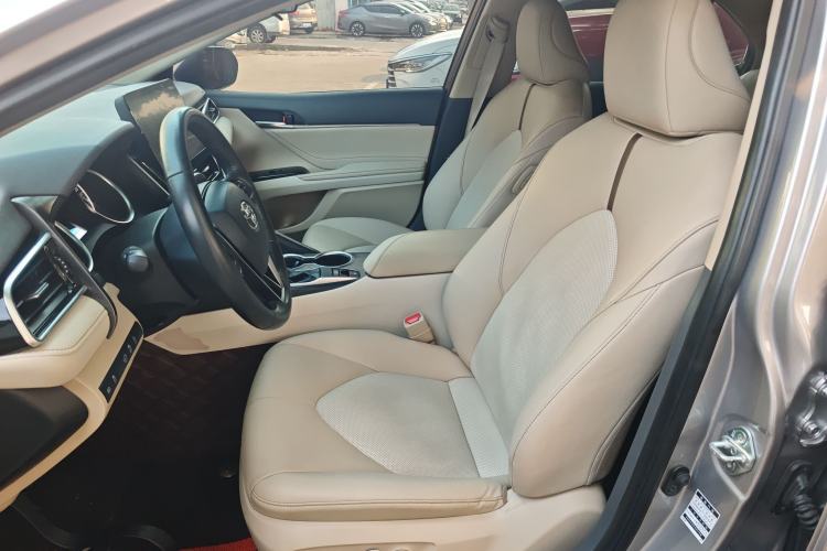 Used Toyota Camry 2021 2.0G Luxury Edition Left Front Seat