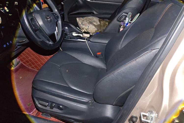 Used Toyota Camry 2021 2.0G Luxury Edition Left Front Seat