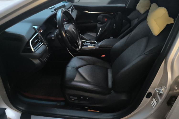 Used Toyota Camry 2021 2.5G Luxury Edition Left Front Seat