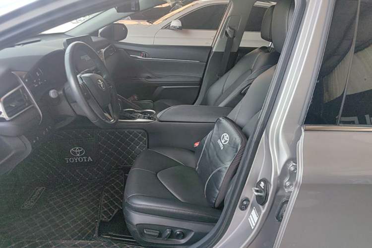 Used Toyota Camry 2021 2.5G Luxury Edition Left Front Seat